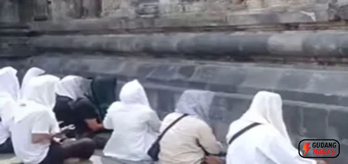 Identitas Kelompok Ritual Zikir di Candi Siwa Prambanan Terungkap!