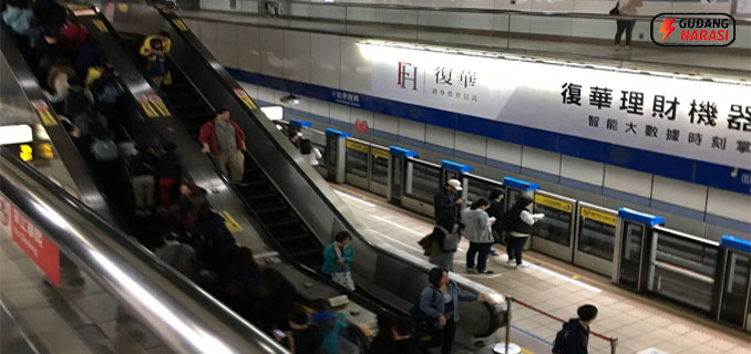 Penikaman Brutal di Stasiun Taipei Tewaskan 3 Orang, Motif Belum Terungkap