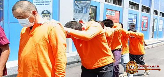 WNA China Jadi Otak Sindikat Pornografi & Love Scamming di Aplikasi 'WOW'