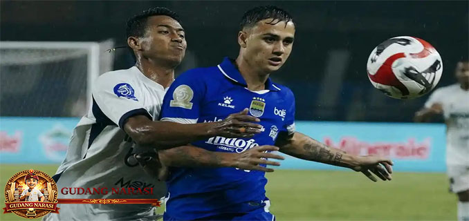 Pertarungan Dua Raja Kandang Super League