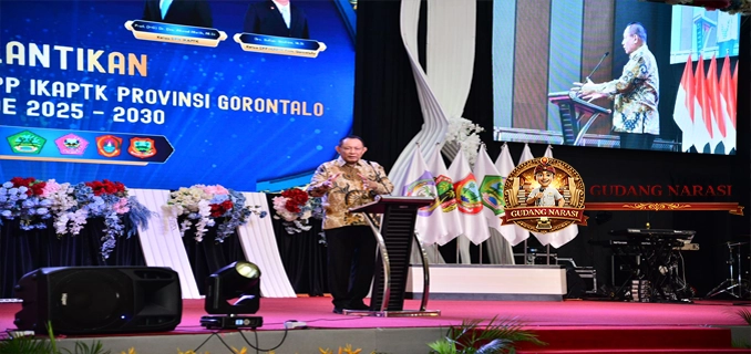 Gusnar Minta Alumni IPDN Mulai Karier Dari Kabupaten Sampai Kota